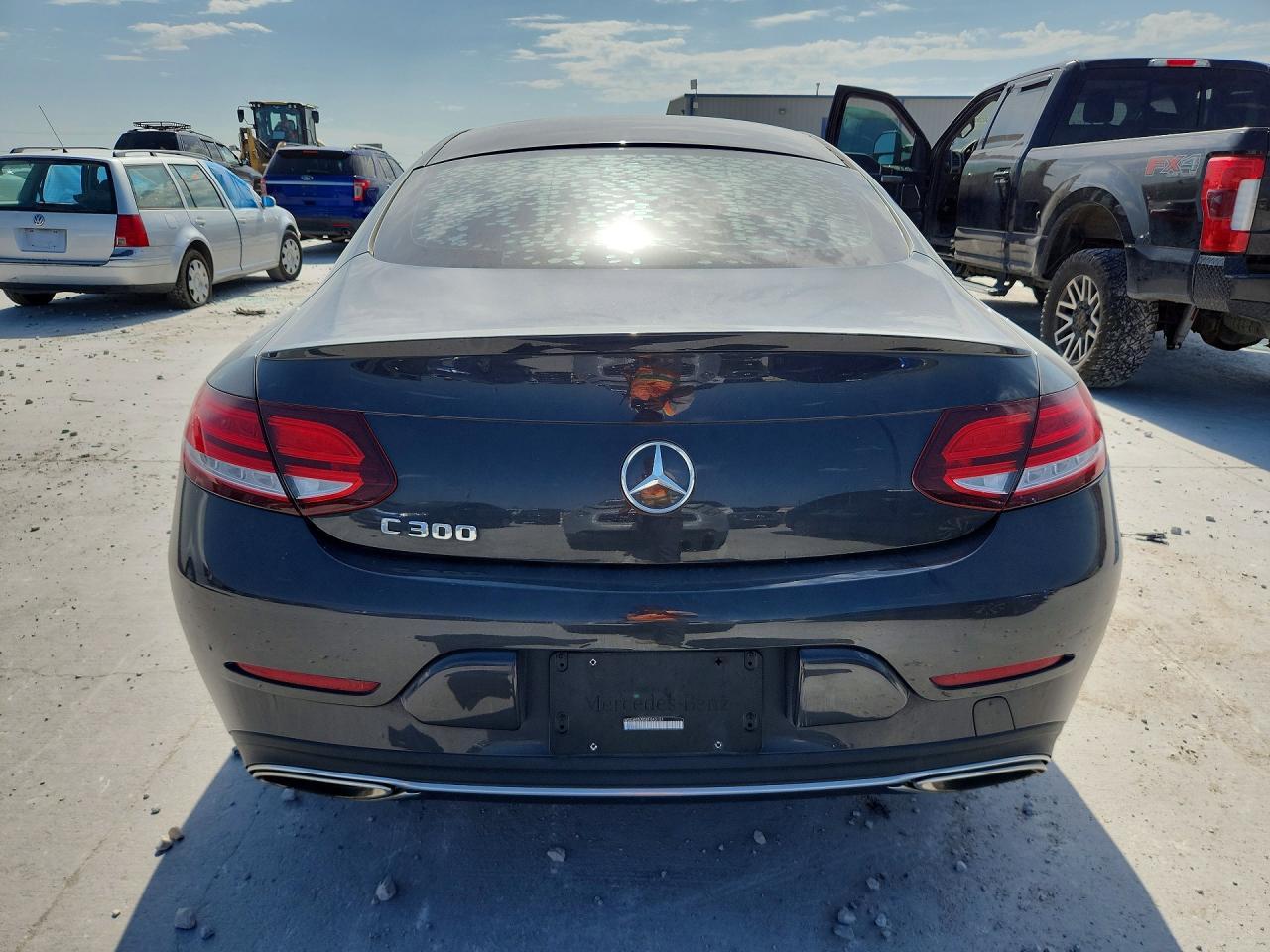 2019 Mercedes-Benz C 300 - zdjęcie 6