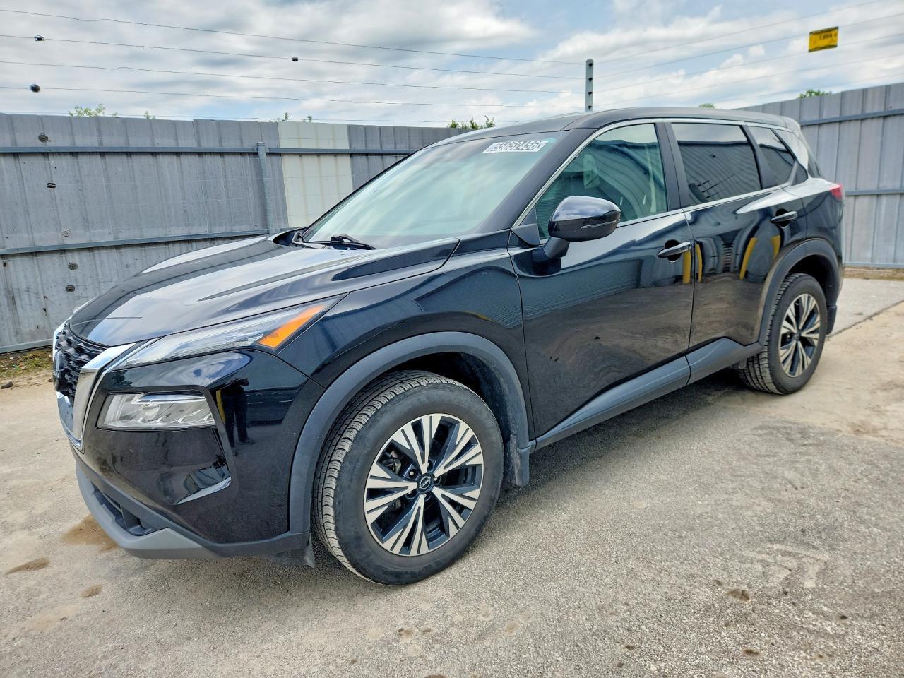 2022 Nissan Rogue Sv - zdjęcie główne