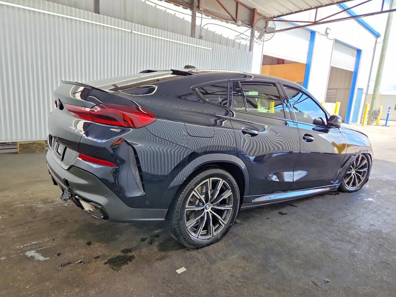 2027 BMW X6 xDrive40I - zdjęcie 3