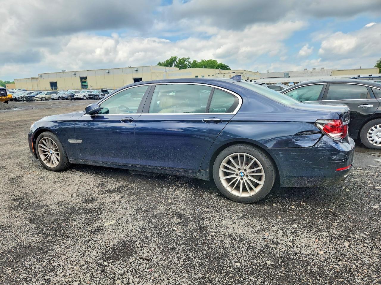 2014 BMW Seria 7 Alpina B7 - zdjęcie 2