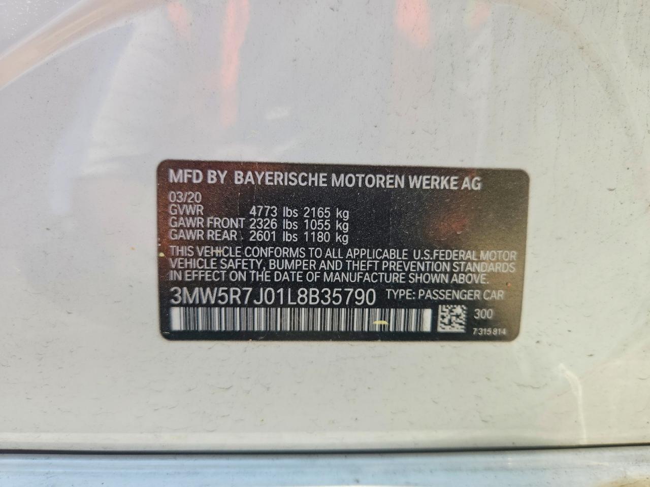 2020 BMW 330Xi - zdjęcie 12