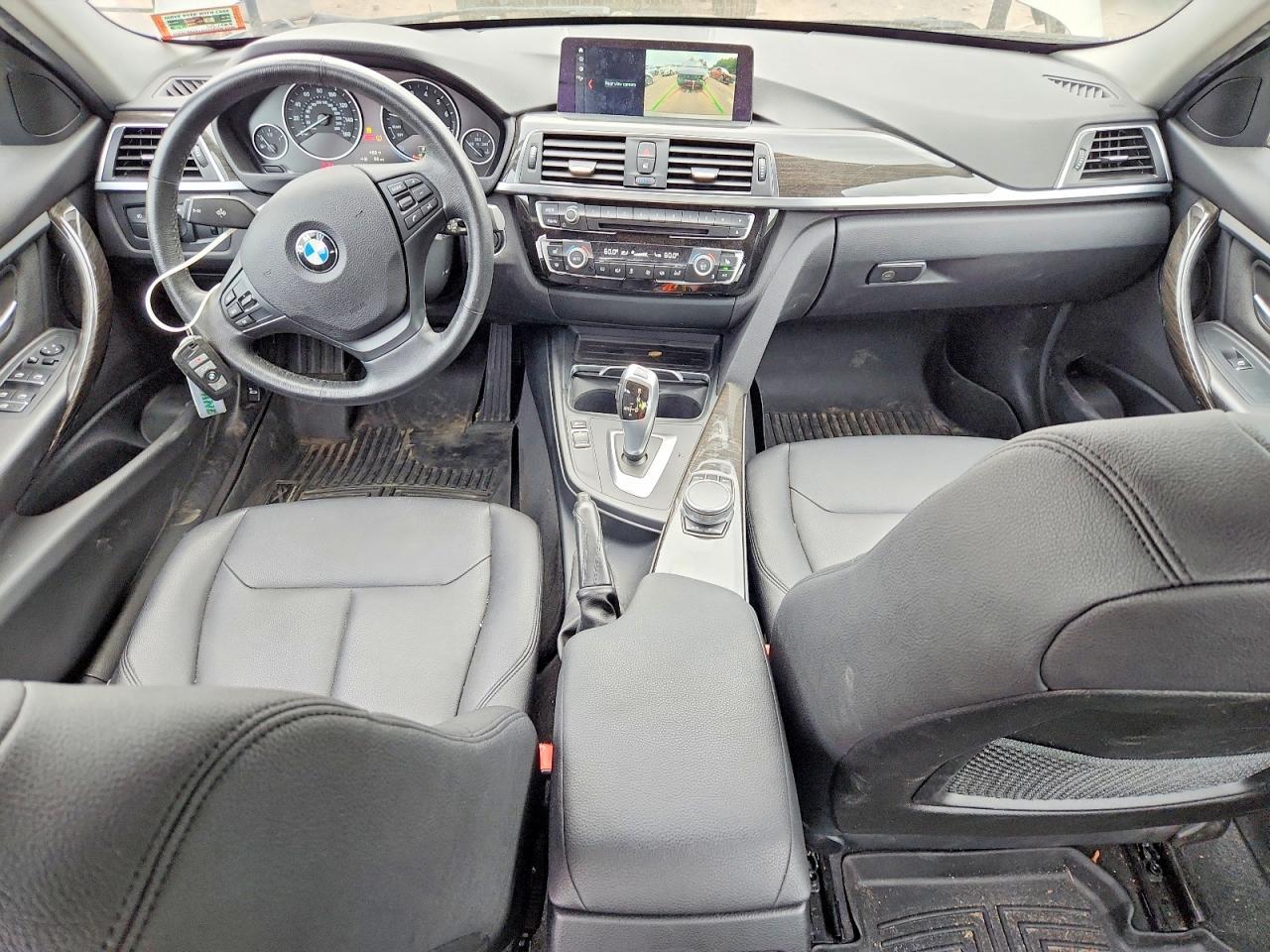 2018 BMW Seria 3 320i - zdjęcie 8