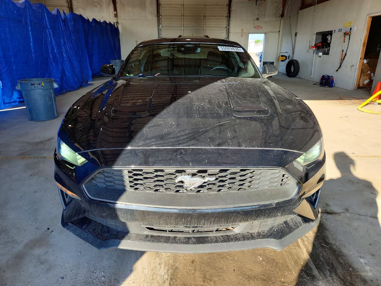 2021 Ford Mustang - zdjęcie 5