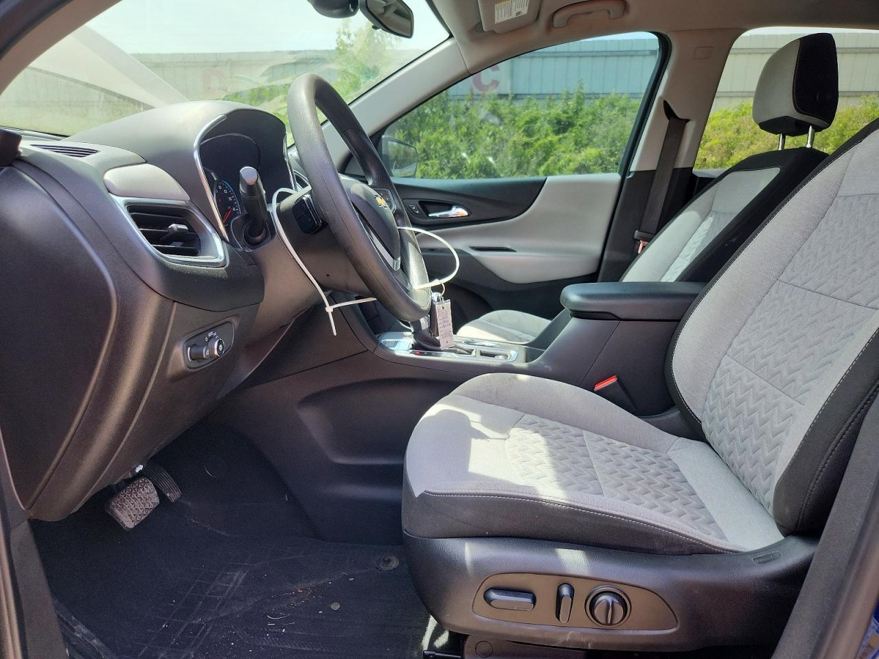 2022 Chevrolet Equinox Ls - zdjęcie 7