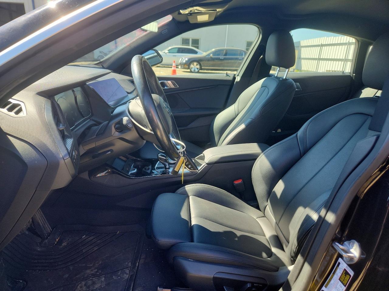 2021 BMW Seria 2 228i - zdjęcie 7