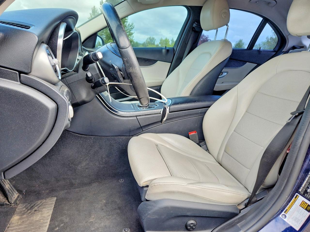 2017 Mercedes-Benz C 300 - zdjęcie 7
