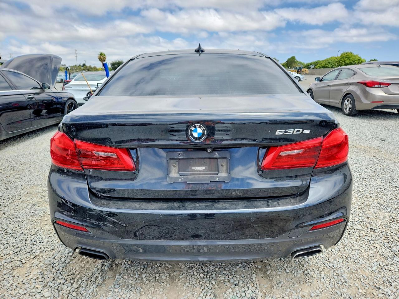 2018 BMW 530E - zdjęcie 6