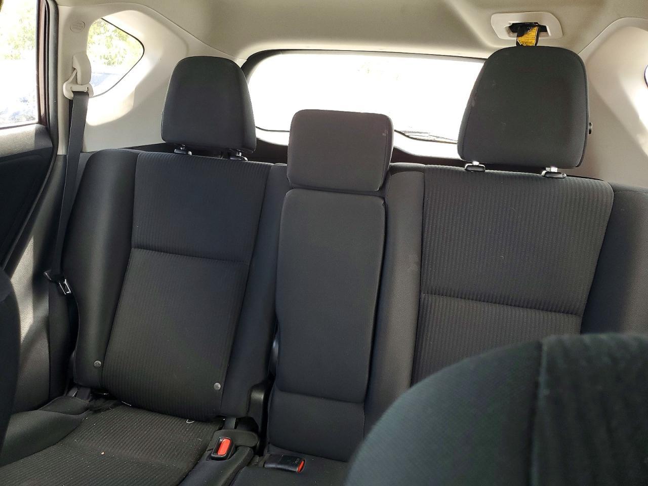 2017 Toyota Rav4 Le - zdjęcie 10