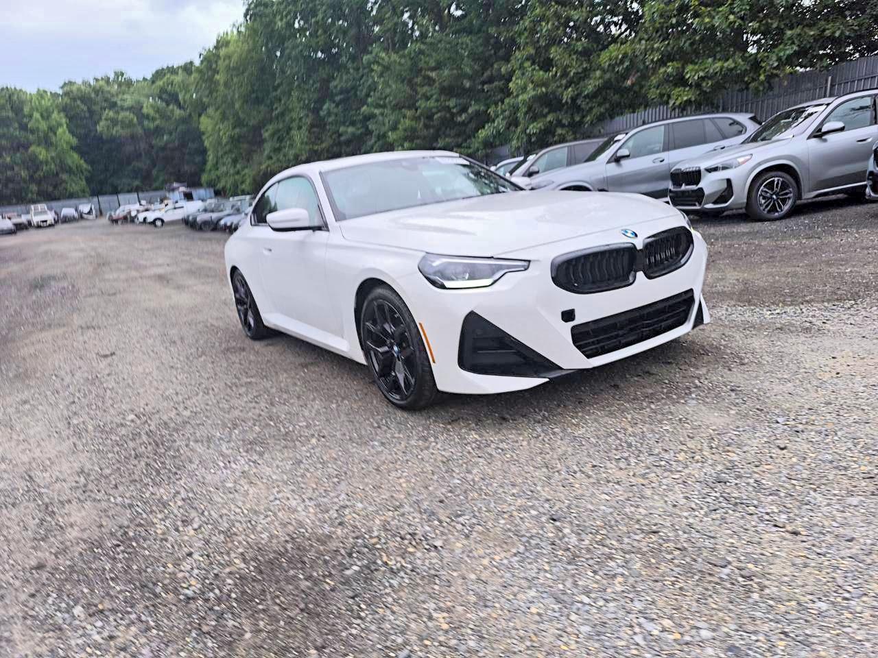 2026 BMW 230Xi - zdjęcie 3