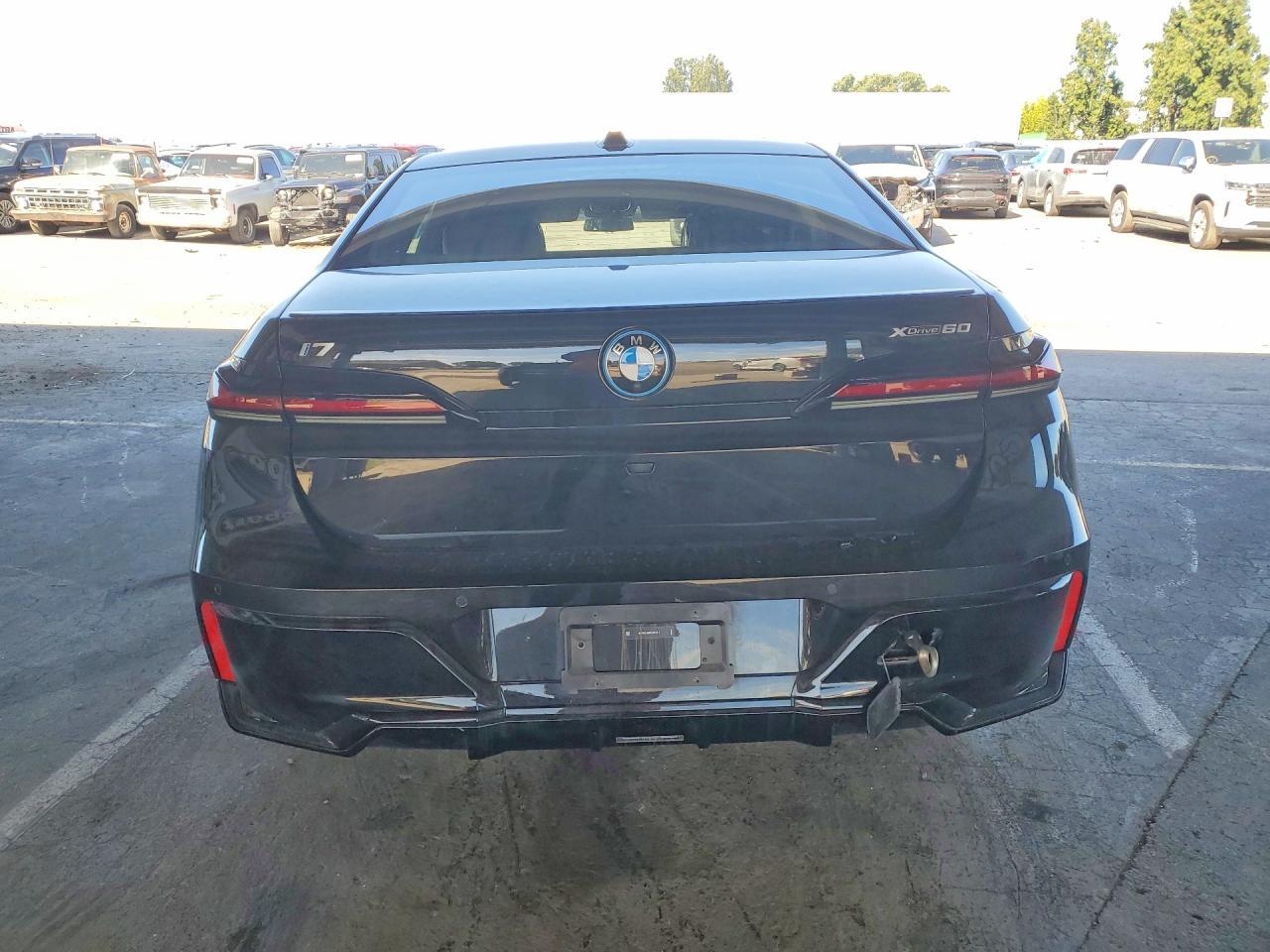 2024 BMW I7 xDrive60 - zdjęcie 6