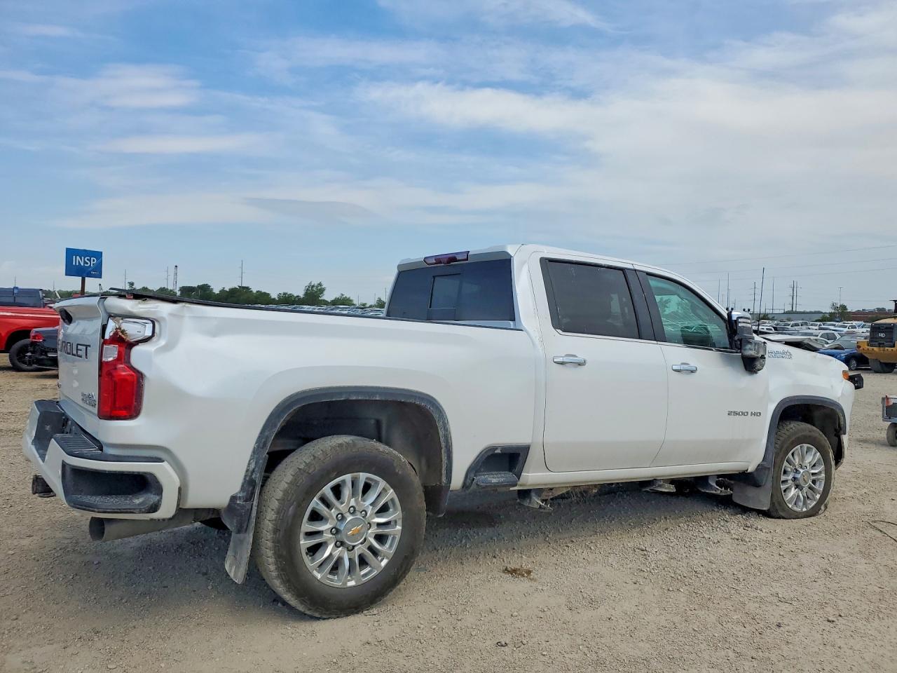 2022 Chevrolet Silverado K2500 High Country - zdjęcie 3