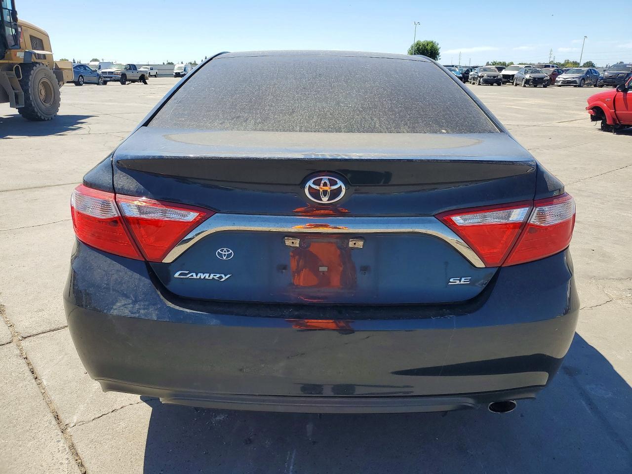 2017 Toyota Camry Se - zdjęcie 6