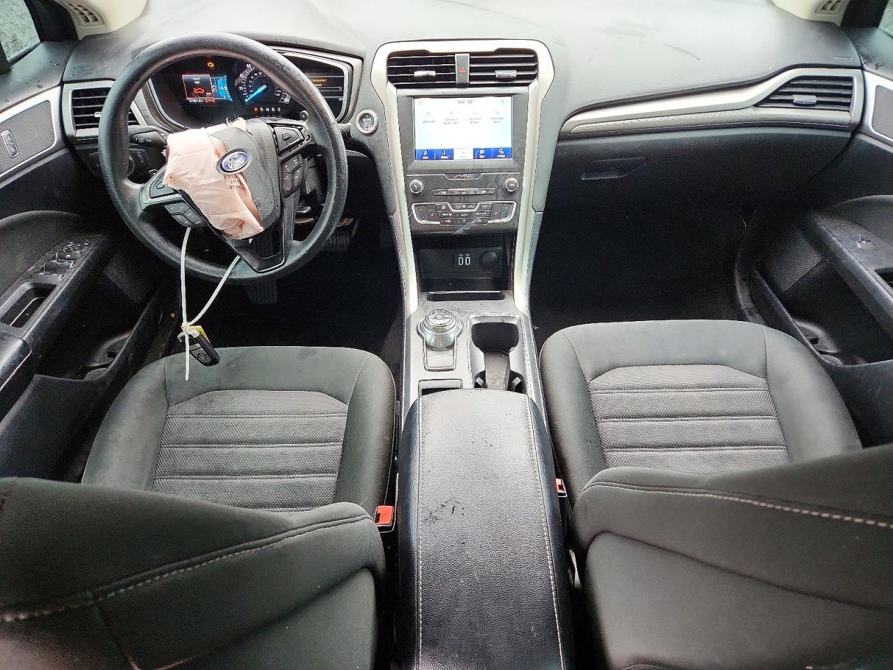 2019 Ford Fusion Se - zdjęcie 8