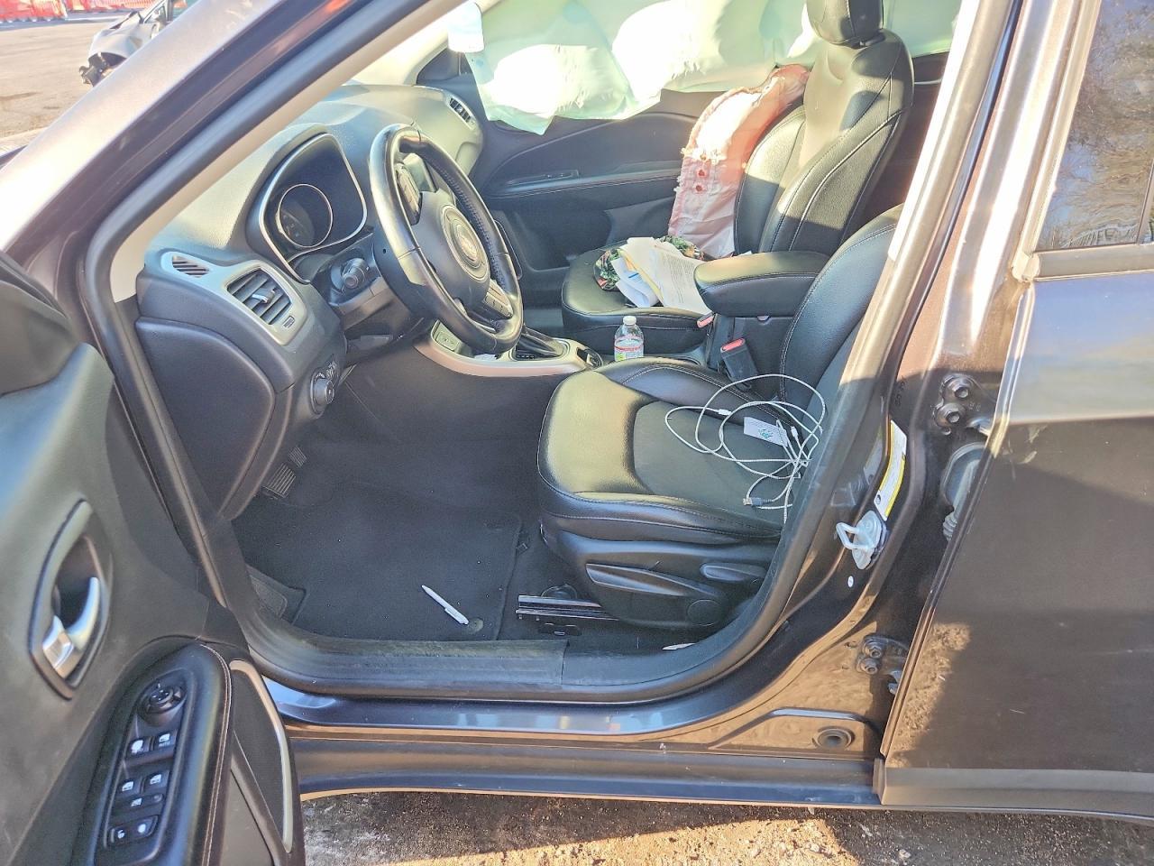 2019 Jeep Compass Latitude - zdjęcie 7
