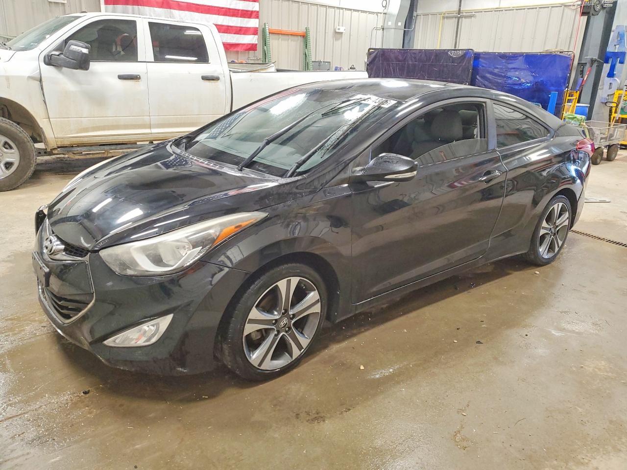 2014 Hyundai Elantra Coupe Base - zdjęcie główne