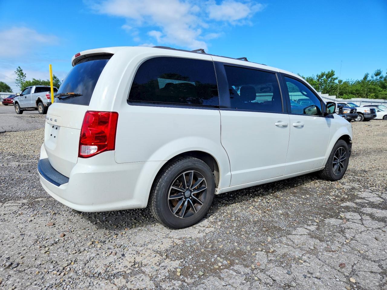 2018 Dodge Grand Caravan Sxt - zdjęcie 3