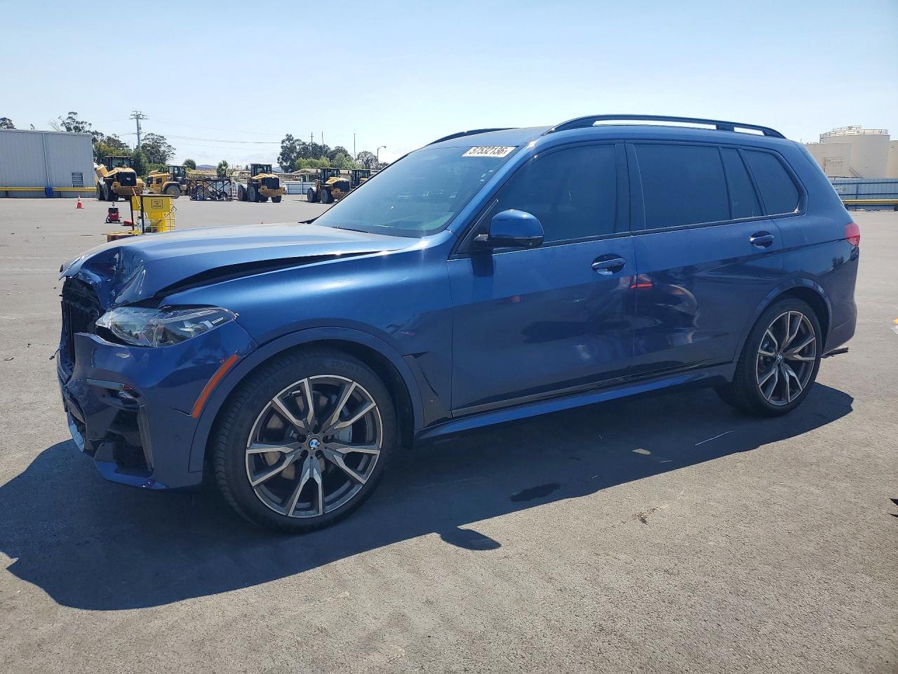 2019 BMW X7 xDrive50I - zdjęcie główne