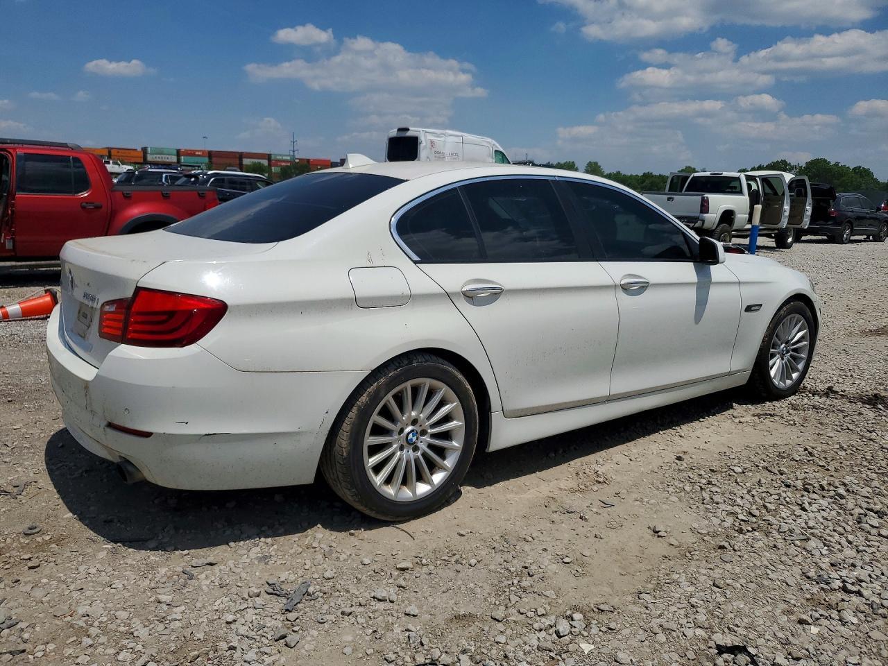 2013 BMW 535 Xi - zdjęcie 3