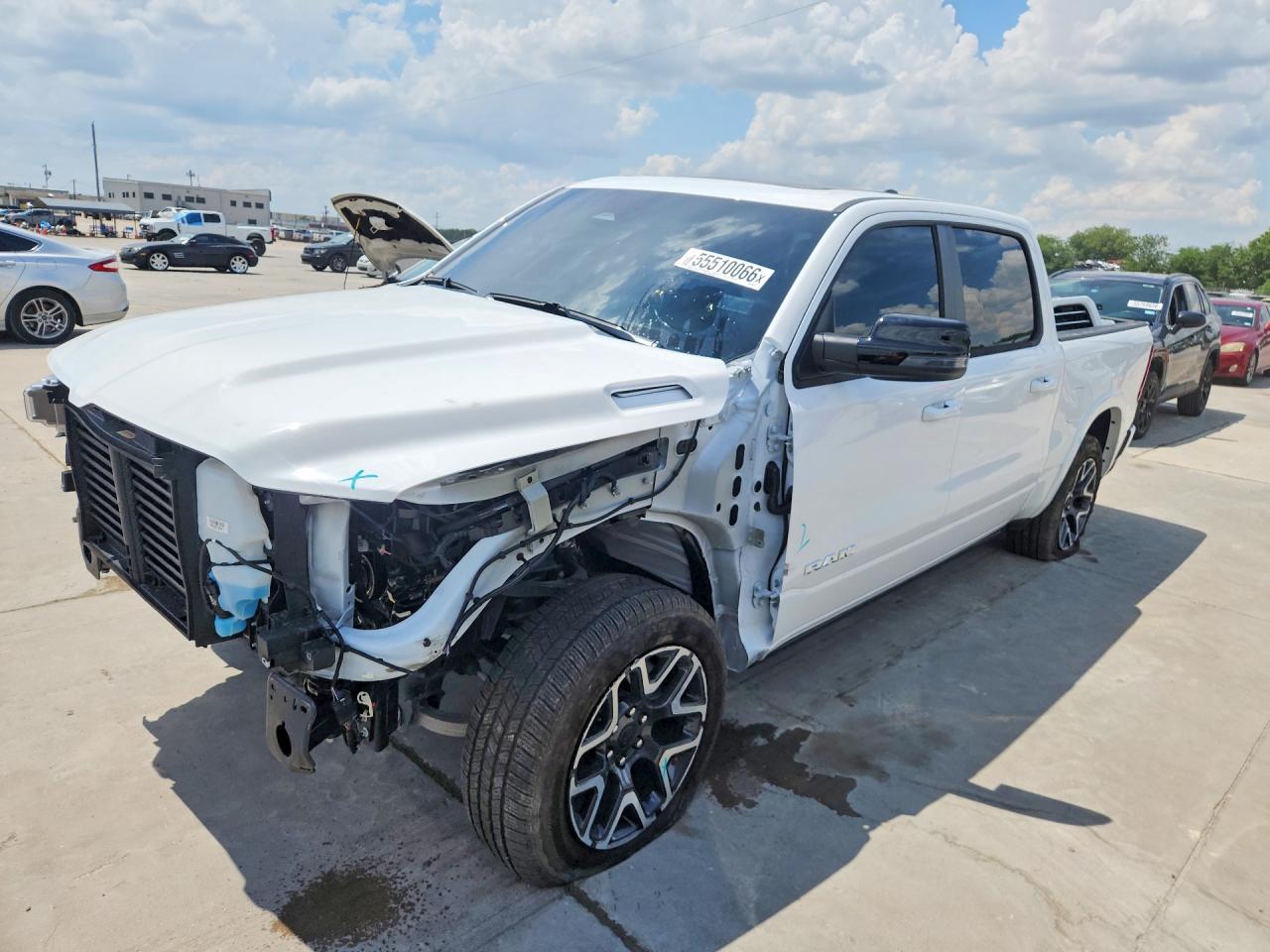 2026 Ram 1500 Laramie - zdjęcie główne