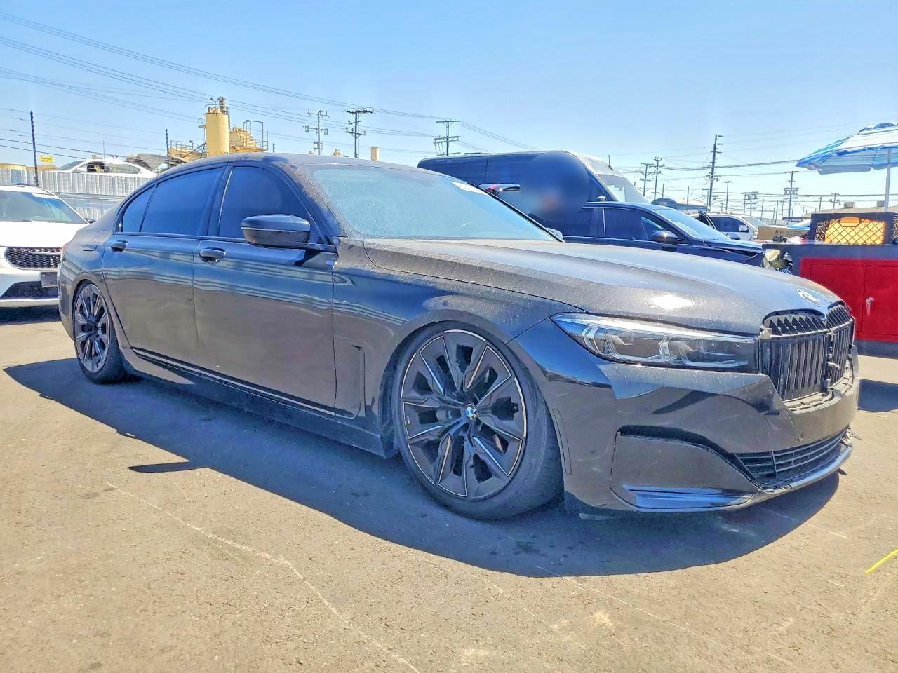 2020 BMW 740 I - zdjęcie 4