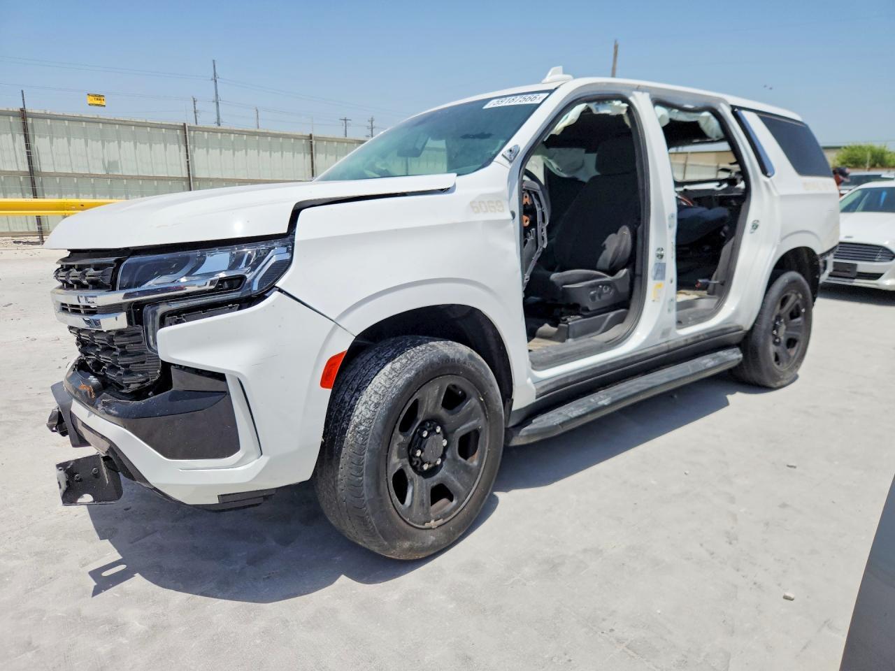 2021 Chevrolet Tahoe C1500 - zdjęcie główne