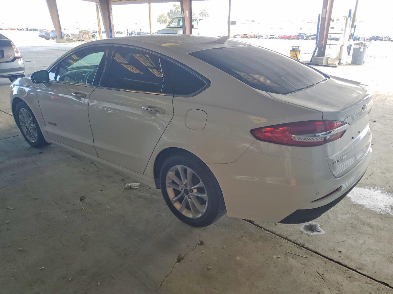 2019 Ford Fusion Sel - zdjęcie 2
