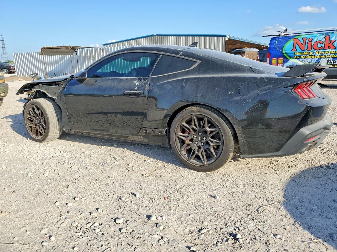 2025 Ford Mustang Gt - zdjęcie 2