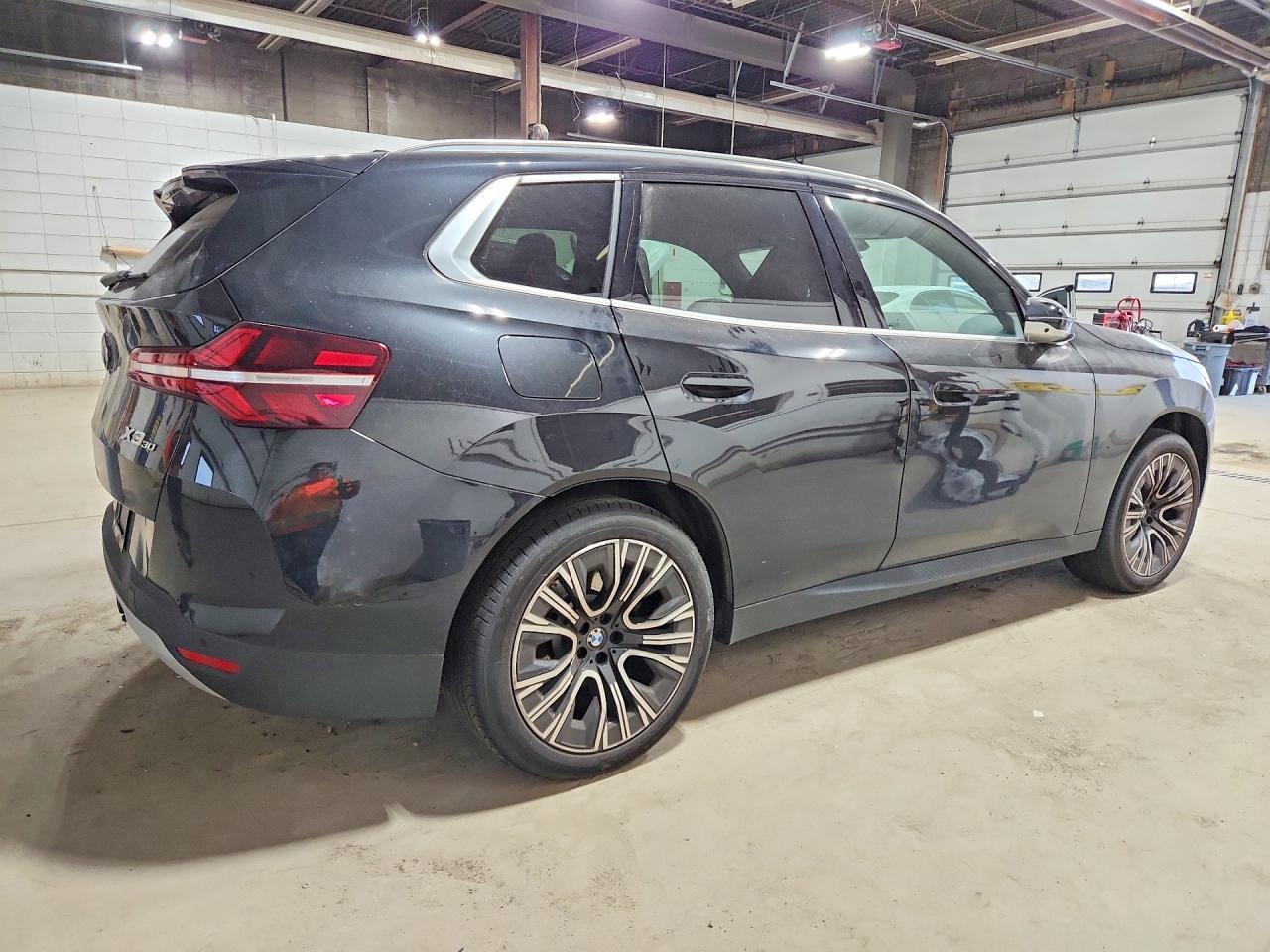 2025 BMW X3 30 xDrive - zdjęcie 3