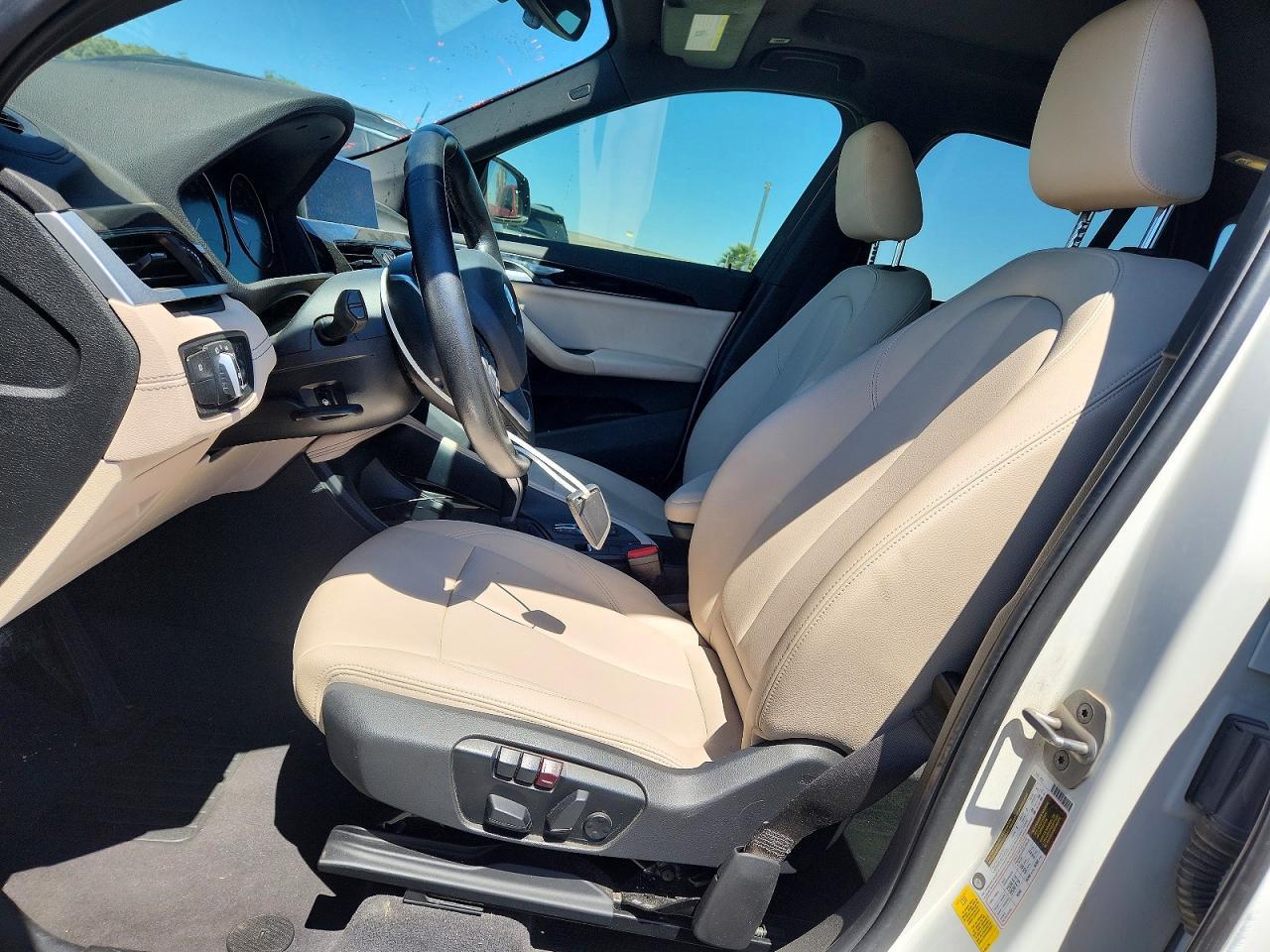 2020 BMW X1 Sdrive28I - zdjęcie 7