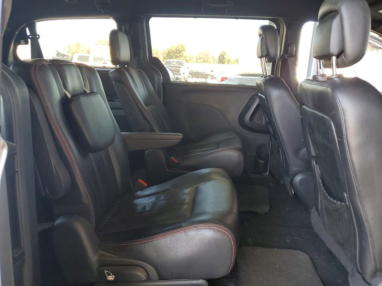 2019 Dodge Grand Caravan Gt - zdjęcie 10