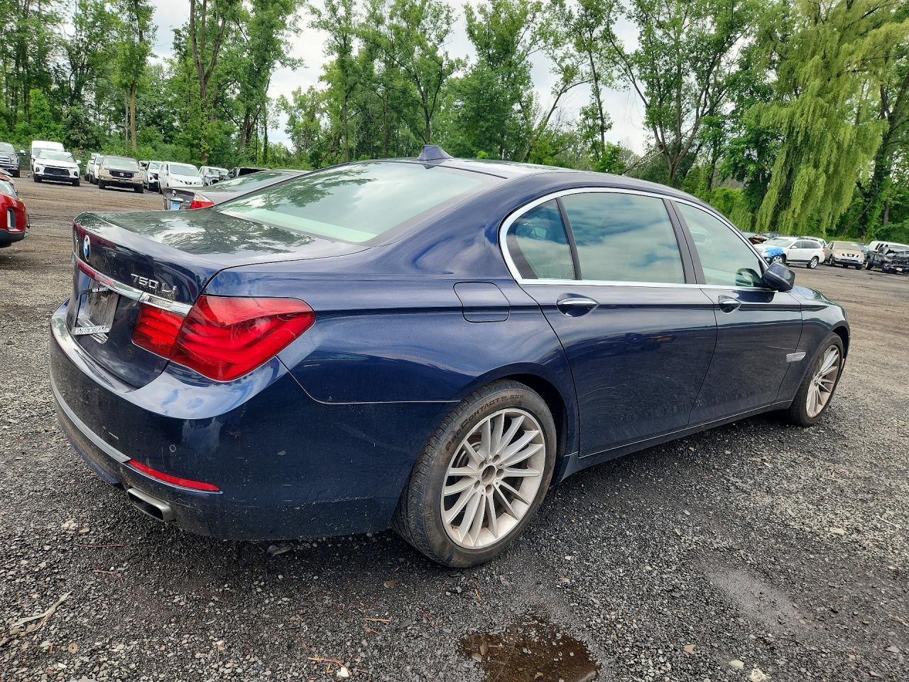 2014 BMW Seria 7 Alpina B7 - zdjęcie 3