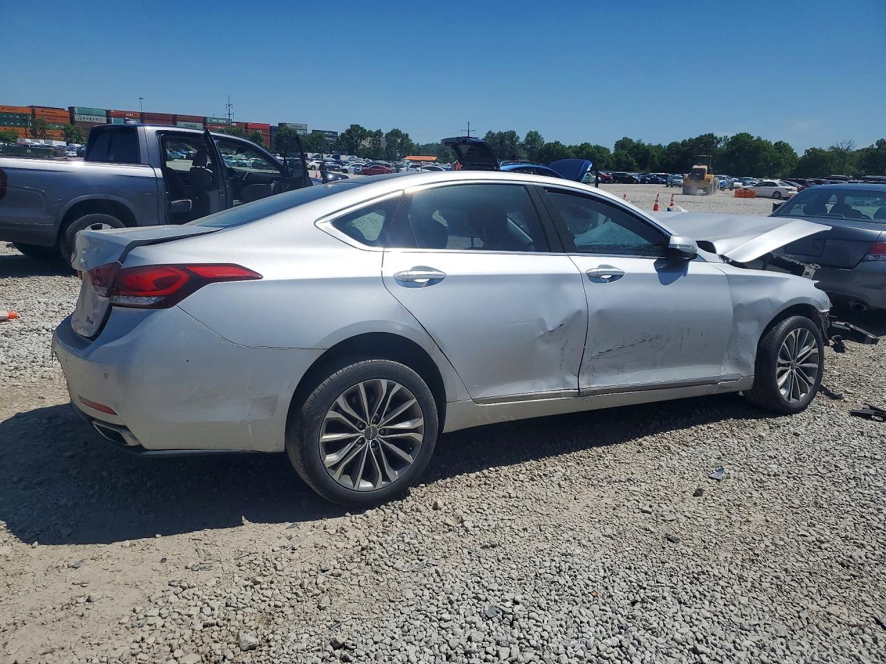 2015 Hyundai Genesis 3.8L - zdjęcie 3