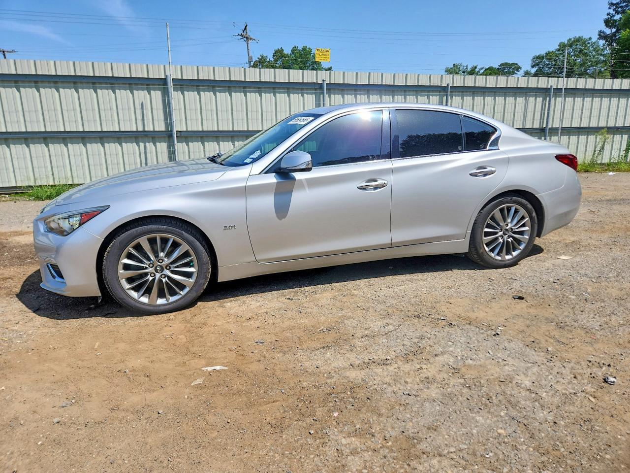2019 Infiniti Q50 3.0T Luxe - zdjęcie główne