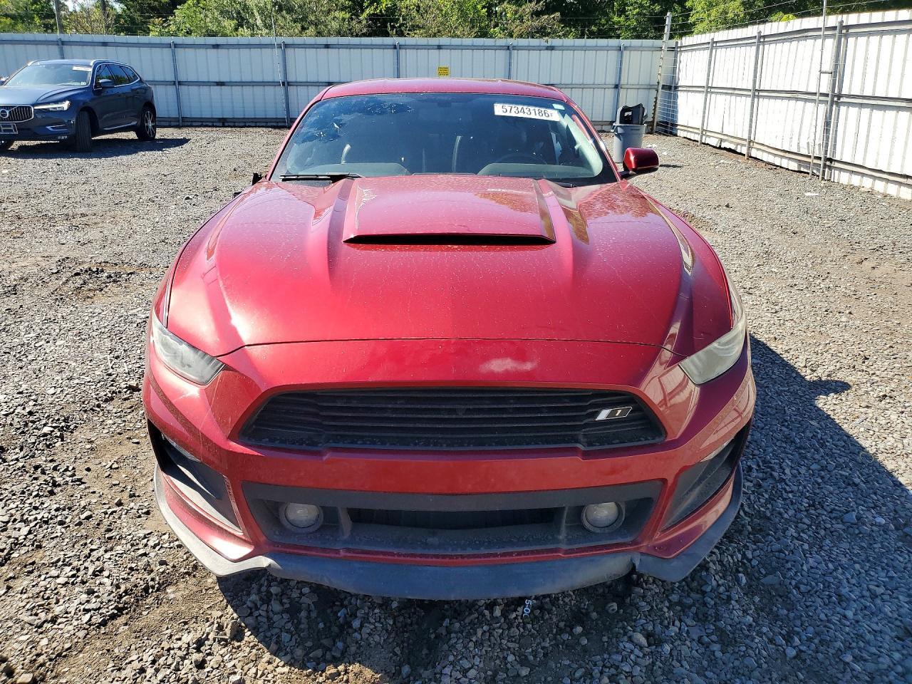 2015 Ford Mustang - zdjęcie 5