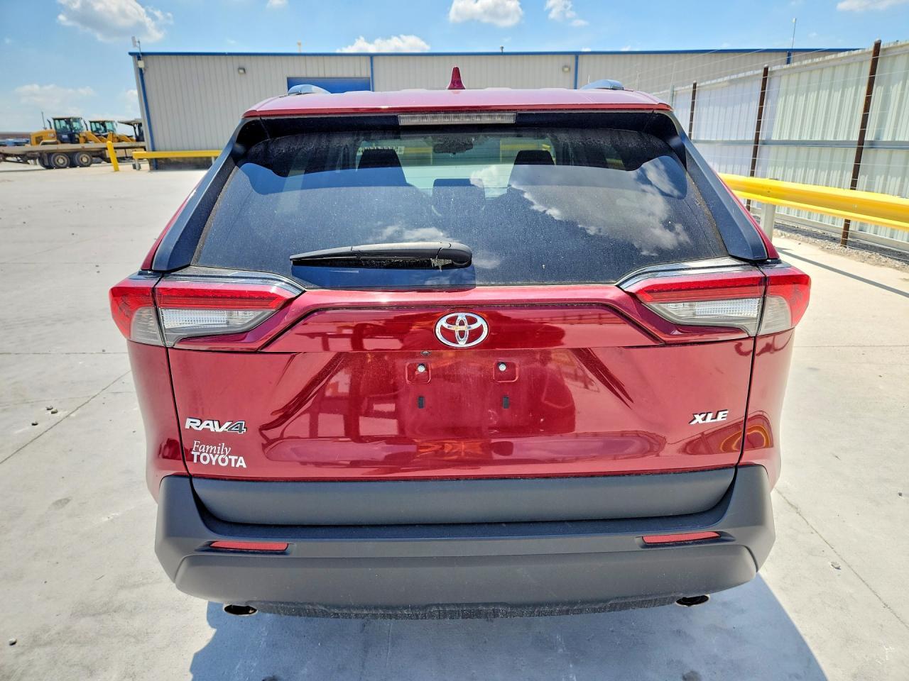 2023 Toyota Rav4 Xle - zdjęcie 6