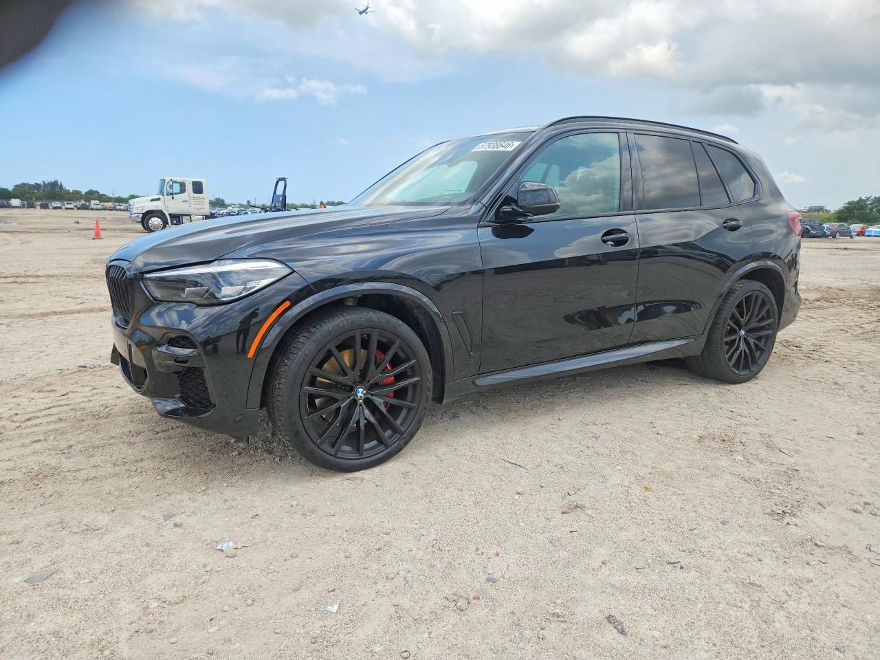 2022 BMW X5 Sdrive 40I - zdjęcie główne