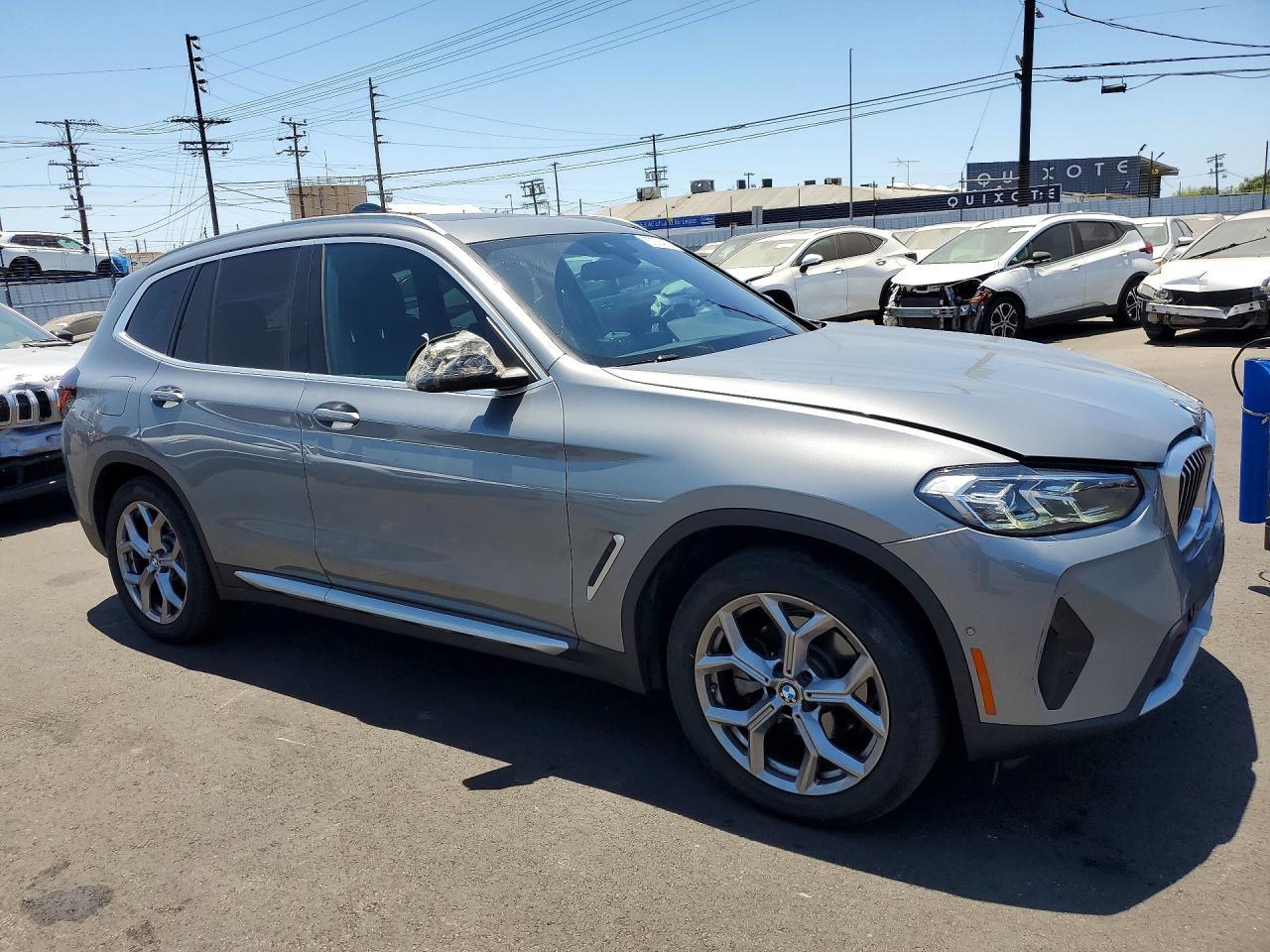 2023 BMW X3 xDrive30I - zdjęcie 4