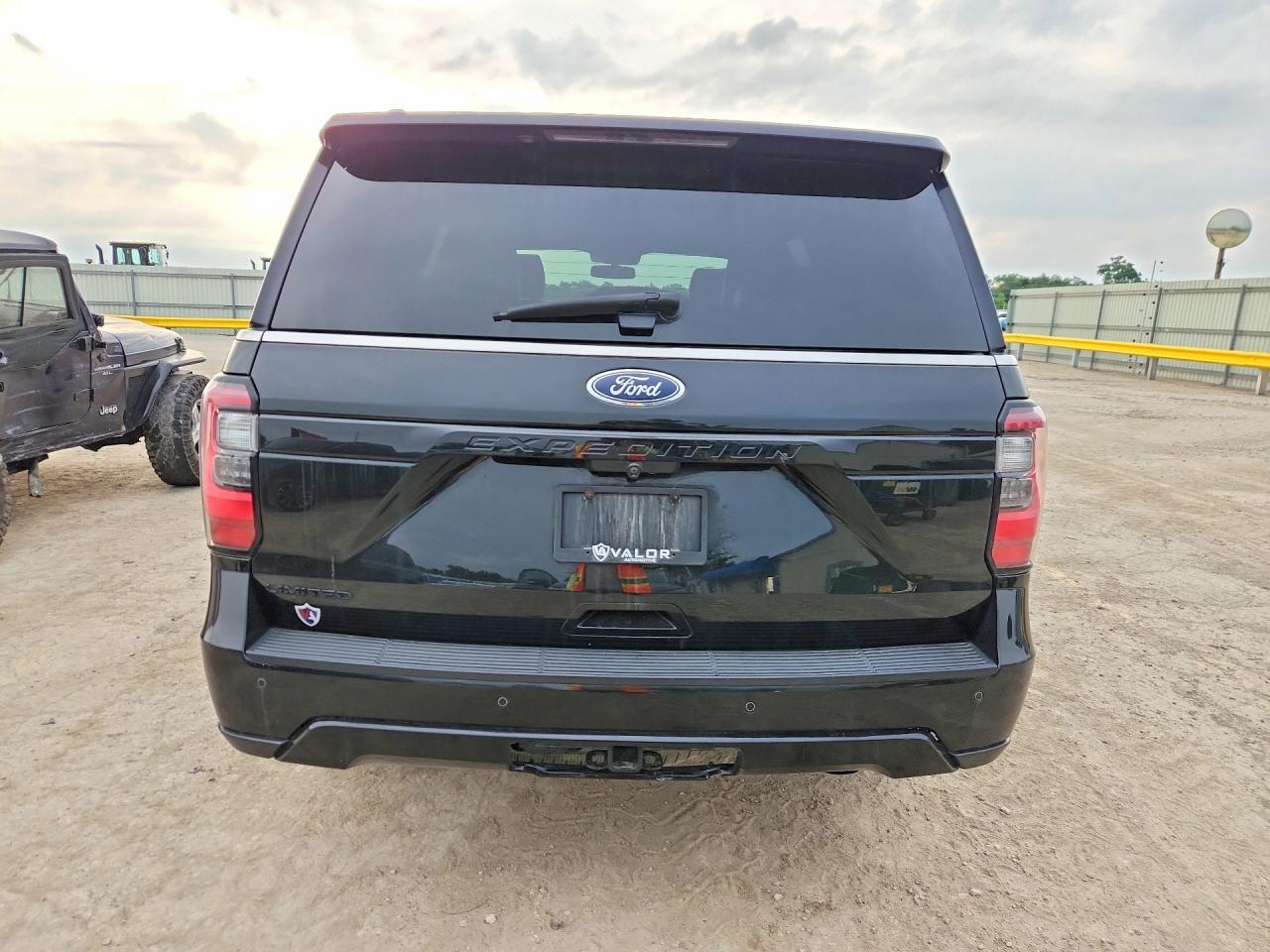 2019 Ford Expedition Limited - zdjęcie 6