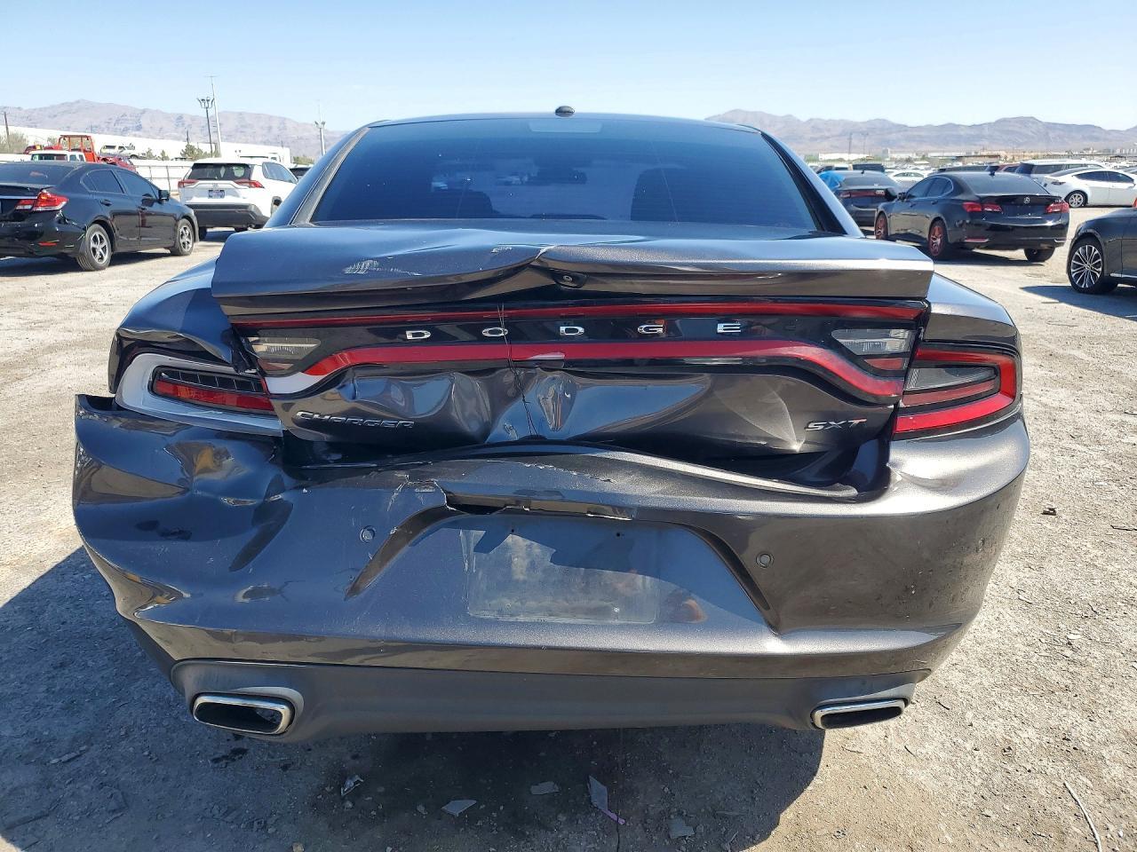 2018 Dodge Charger Sxt - zdjęcie 6