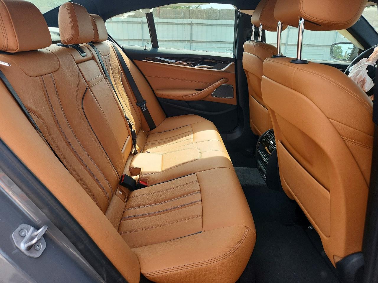 2021 BMW 540 Xi - zdjęcie 10