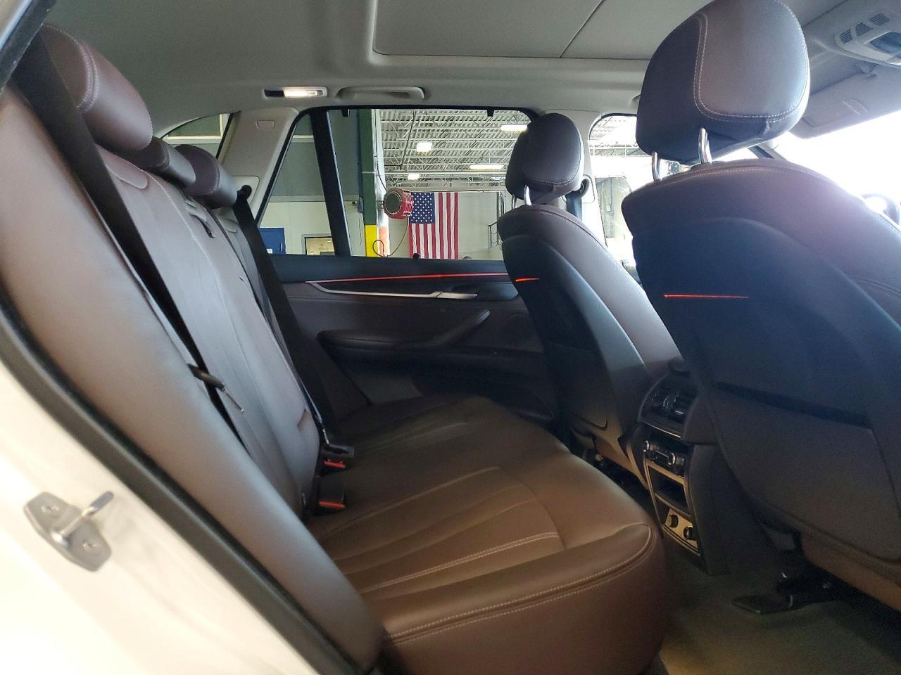 2015 BMW X5 xDrive35I - zdjęcie 11