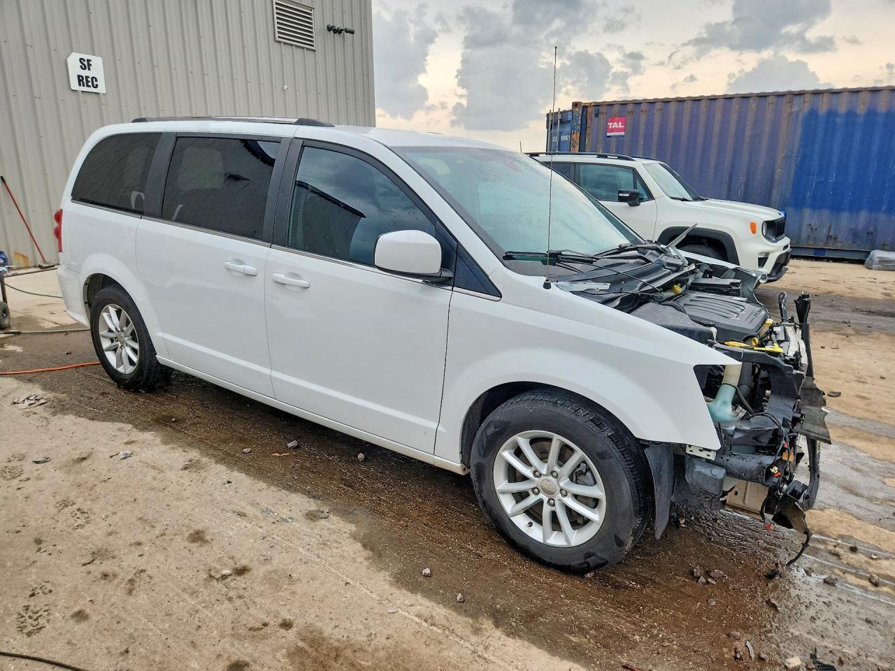 2020 Dodge Grand Caravan Sxt - zdjęcie 4