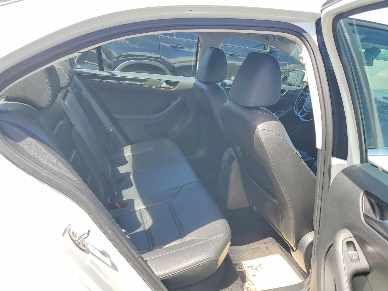 2017 Volkswagen Jetta Sel - zdjęcie 11