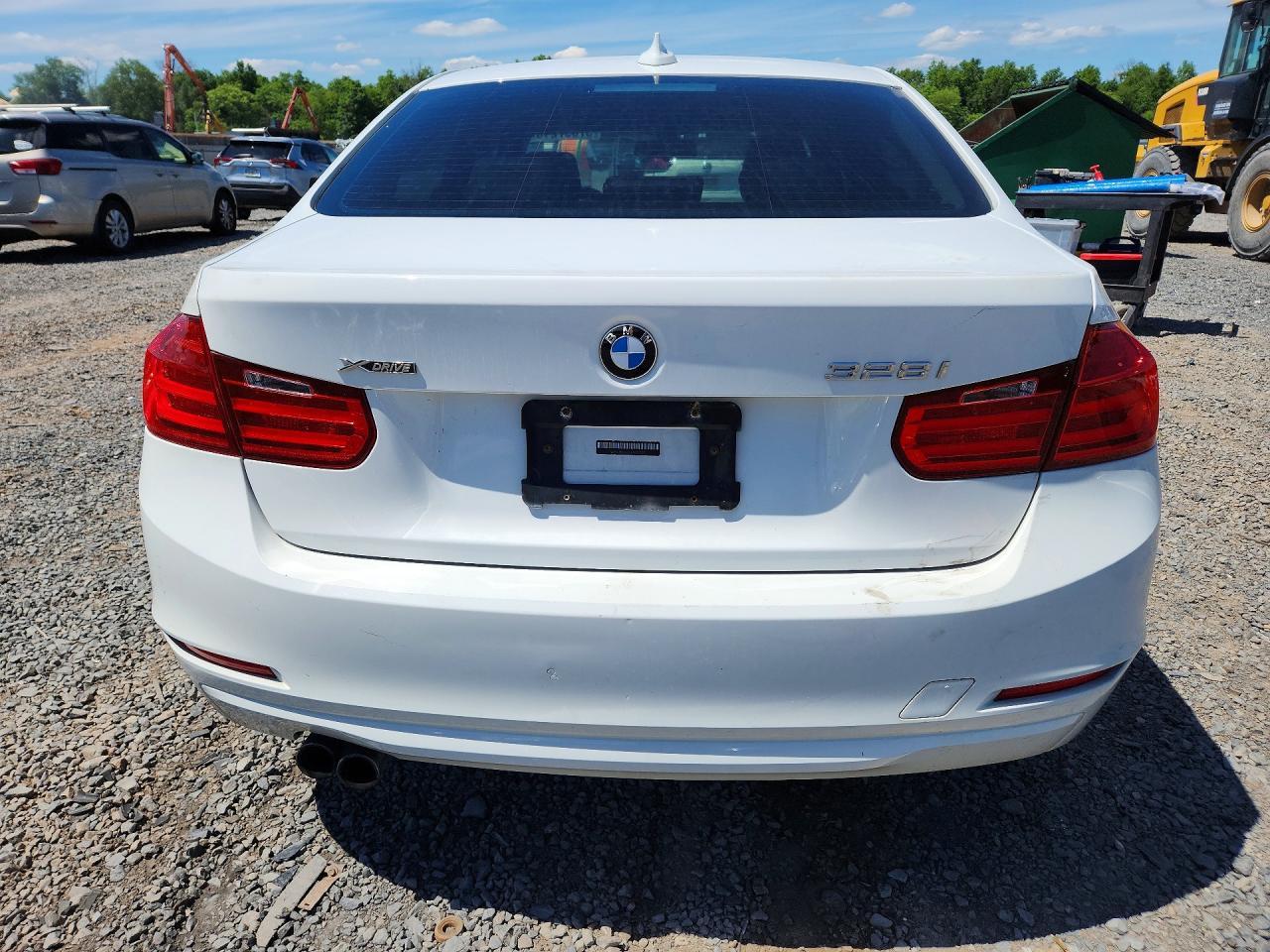 2014 BMW 328 Xi Sulev - zdjęcie 6