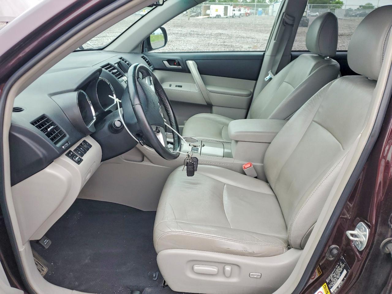 2013 Toyota Highlander Se - zdjęcie 7