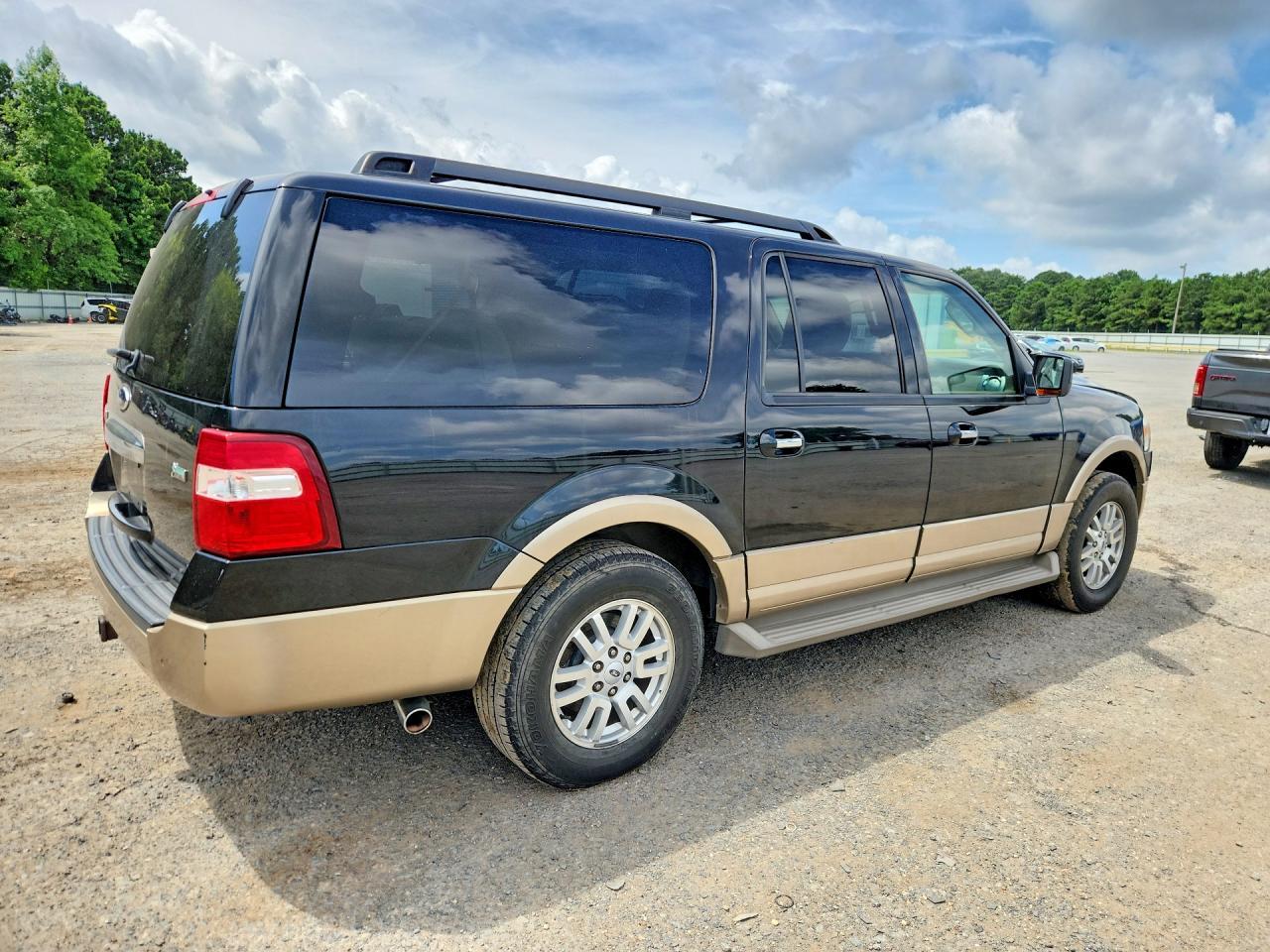 2014 Ford Expedition El Xlt - zdjęcie 3