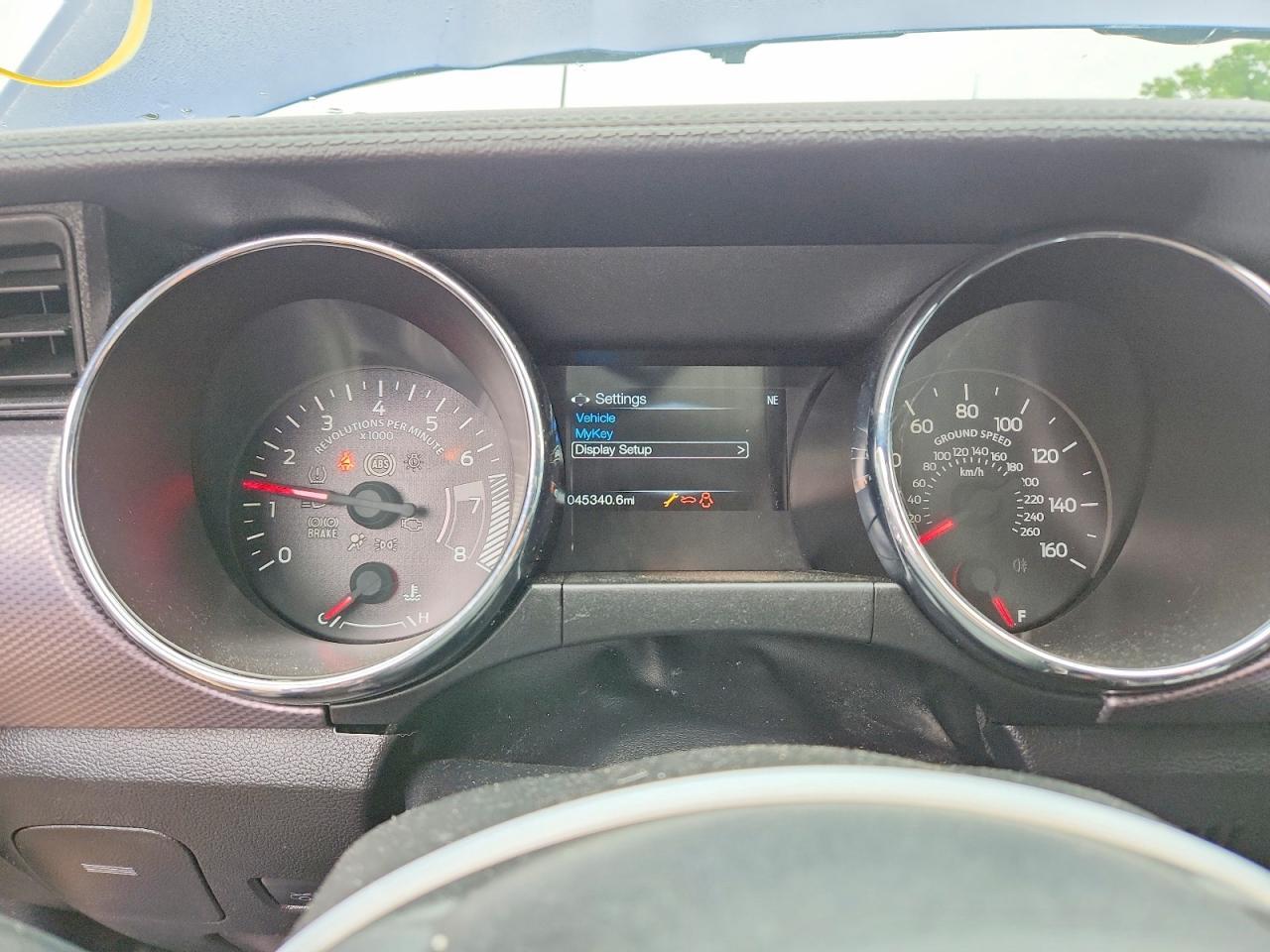 2015 Ford Mustang - zdjęcie 9