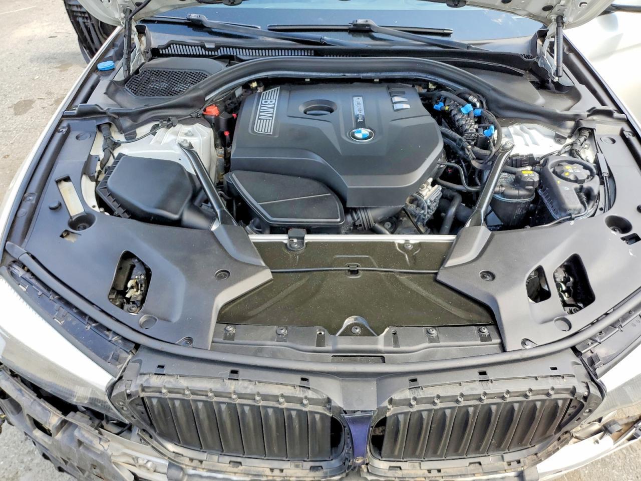 2017 BMW 530 I - zdjęcie 11