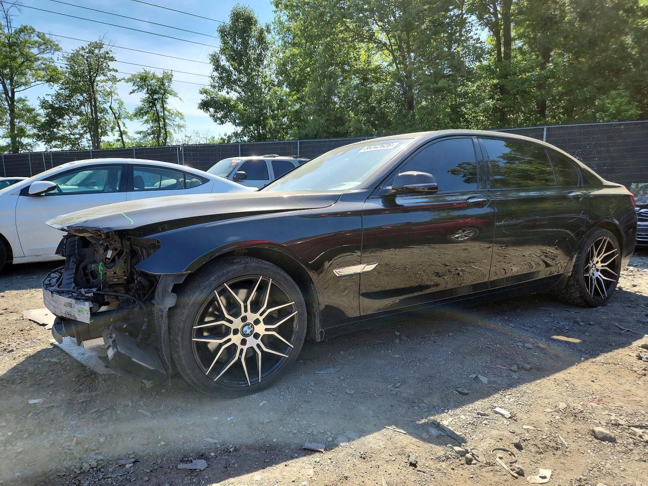 2015 BMW Seria 7 Alpina B7 - zdjęcie główne