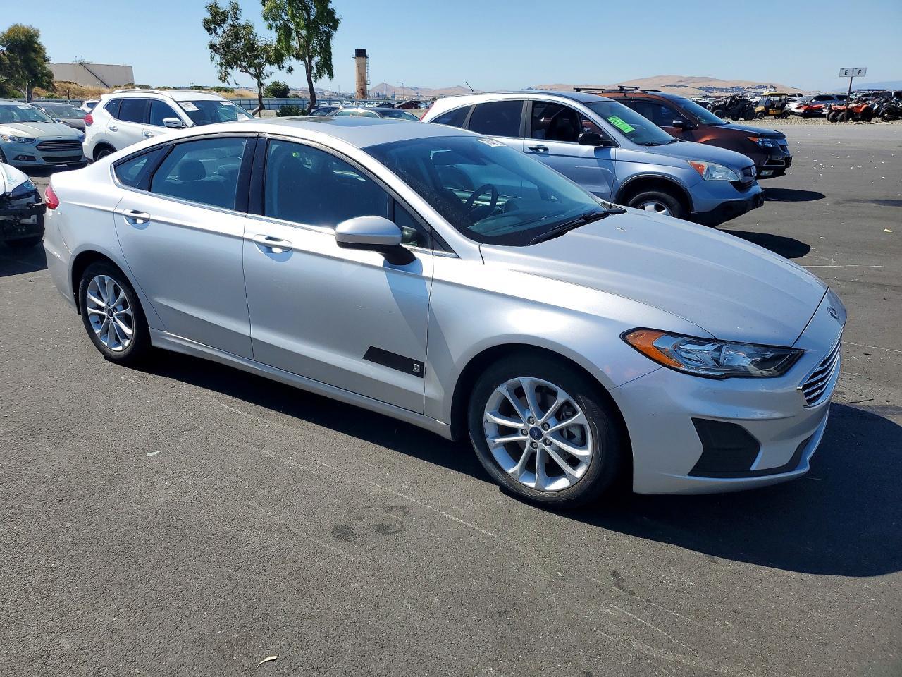 2019 Ford Fusion Se - zdjęcie 4